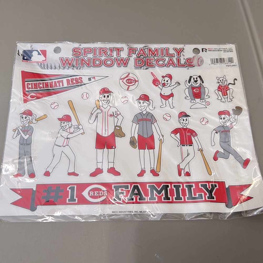 New Cincinnati Reds Family Car Window Decals